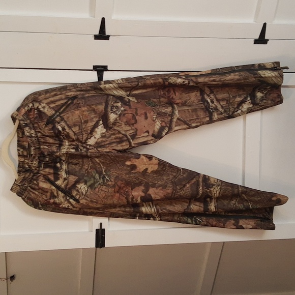 An American Tradition Camo Hunting Rain Pants, Mens M - Picture 1 of 7
